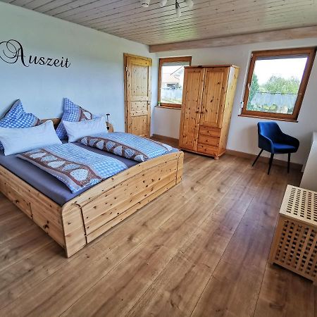 Apartment Auszeit Mit Kueche Viel Ruhe Und Natur Untrasried Esterno foto